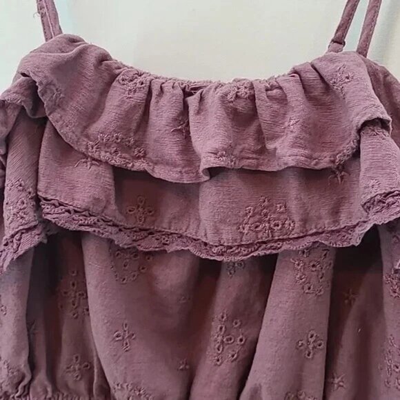 AMERICAN EAGLE Women's Pink Ruffle Cropped Tank Adjustable Straps - Size Small - Picture 2 of 11